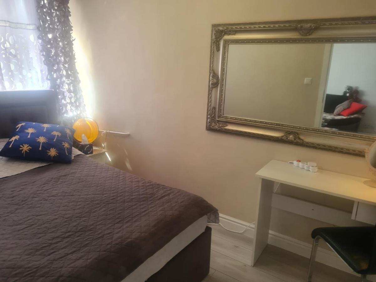 Appartamento Apartament Przy Starym Miescie Stettino Esterno foto